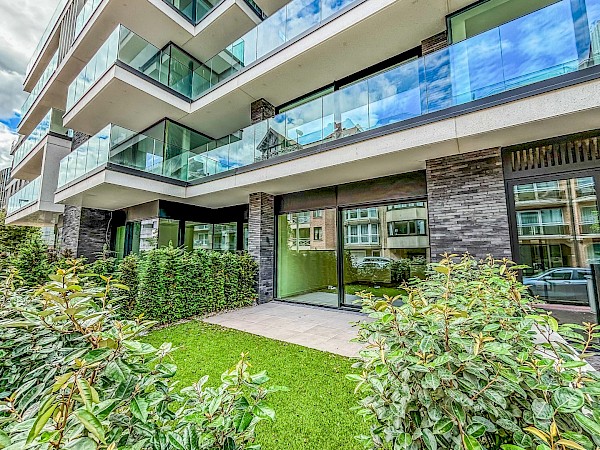 Nieuw gelijkvloers appartement met tuin in een modern hoekgebouw gelegen in de Leopoldlaan.