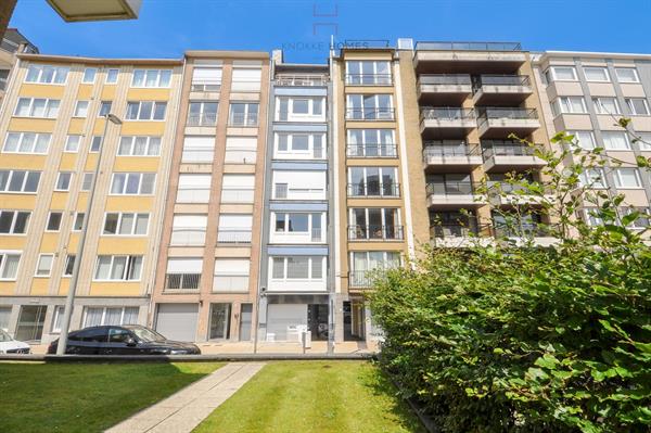 Appartement de 2 pièces superbement situé avec vue dégagée