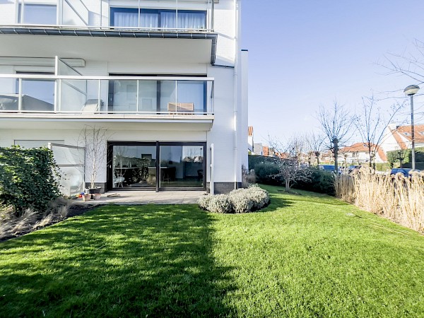 Appartement de plain-pied prêt à emménager avec jardin orienté au sud, situé à proximité du Zegemeer et du CC Scharpoord.